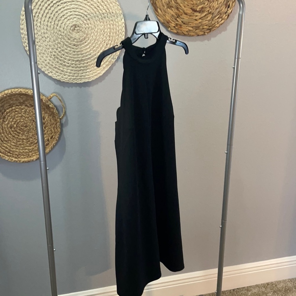 Little black dress 👗 🖤